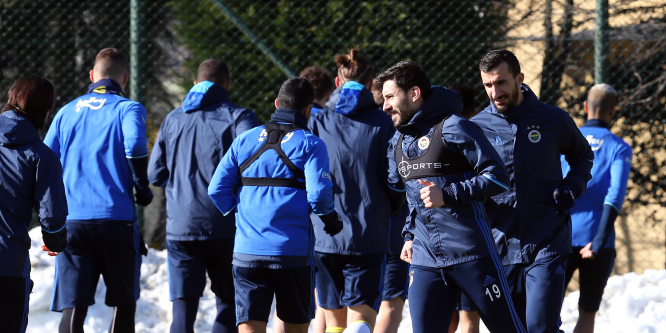 Fenerbahçe hazırlıklara başladı